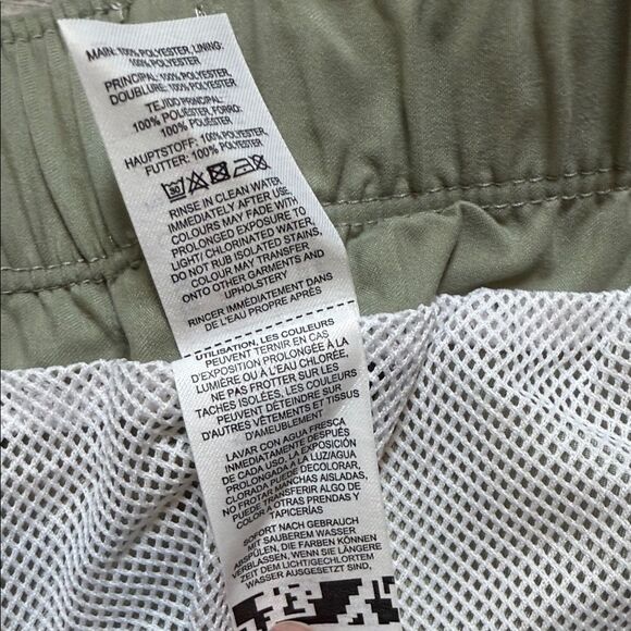 ASOS Olive Swim Trunks - Picture 4 of 9